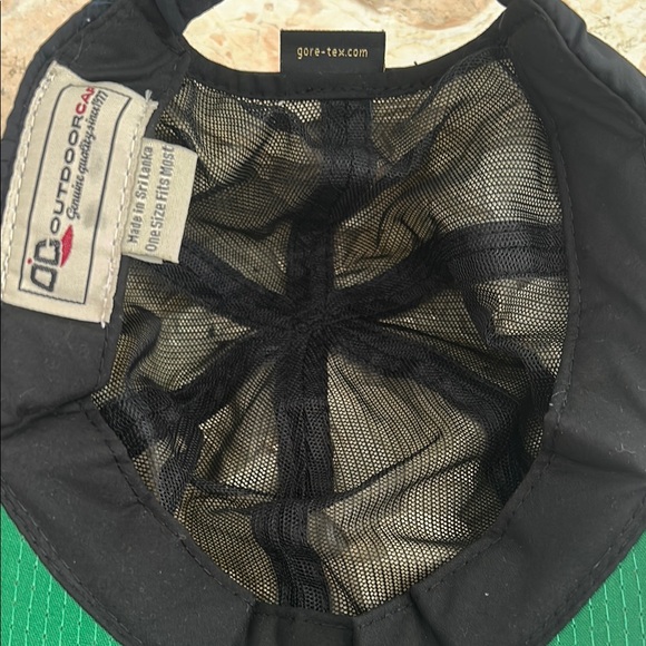 Get this weekend! GORE-TEX Black Men's Hat - Picture 2 of 7